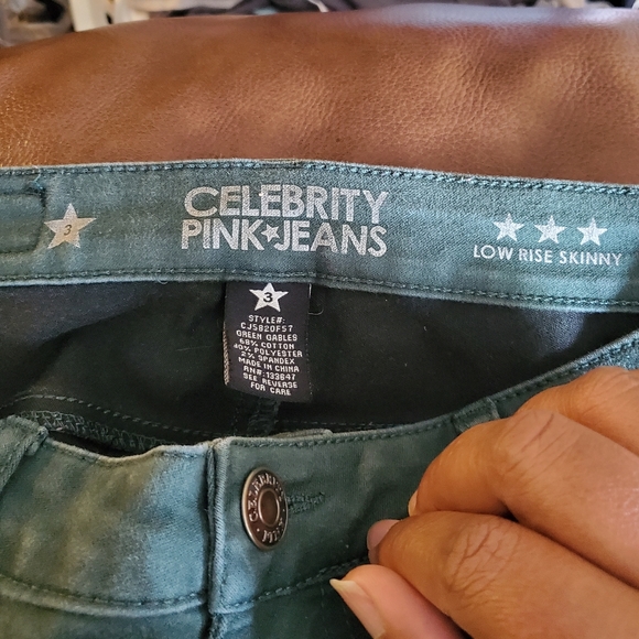 Green Jeans - Picture 6 of 6